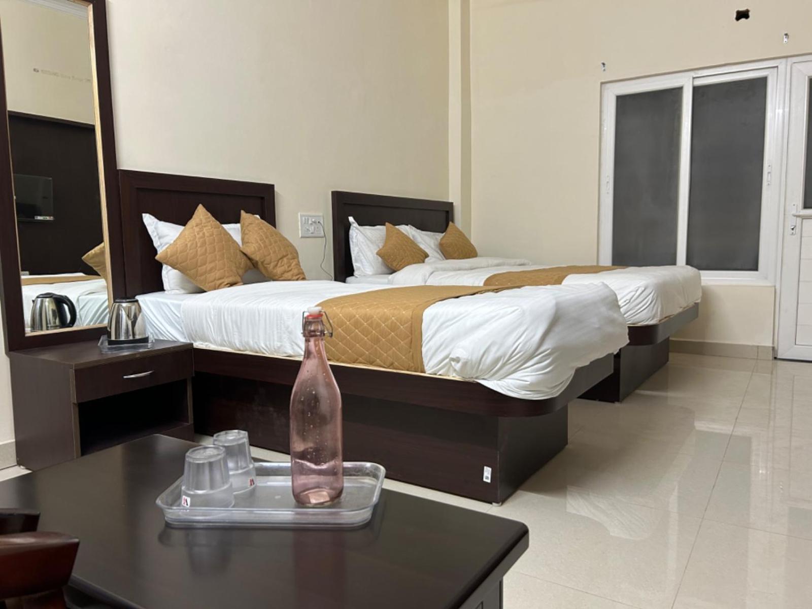 Nath Palace Varanasi Eksteriør billede